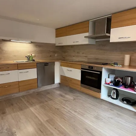 Lägenhet Design-apartment Im Zentrum Von Scheidegg