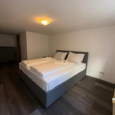 Design-apartment Im Zentrum Von